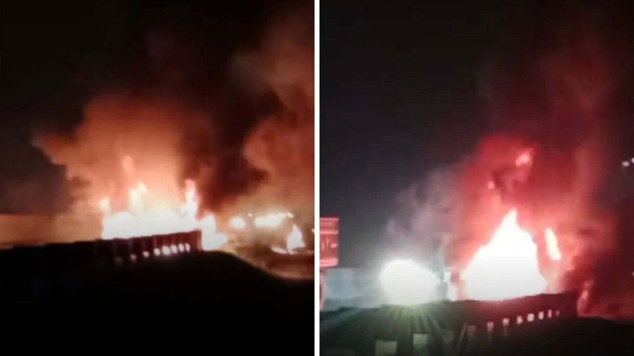 চলন্ত পিকআপ ভ্যানে হঠাৎ আগুন